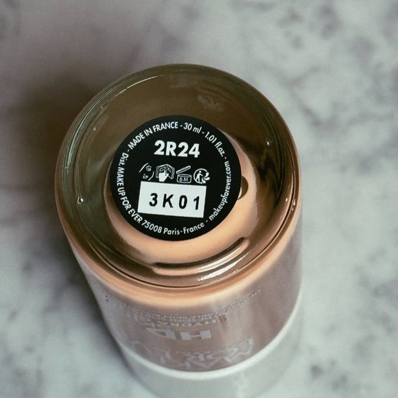 Make Up For Ever HD Skin Hydra Glow | 2R24 (Cool Nude) | NEW MAKEUP - Picture 3 of 4